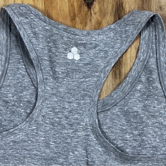 Avia Women's Running biker lined Shorts & Tek Gear razor back tank top.  Small - Picture 6 of 9